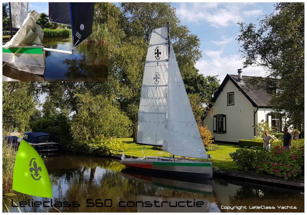Mast en zeilen gemonteerd