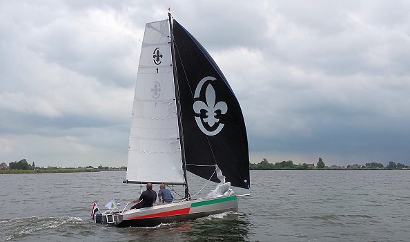 LC 560 Genaker 2